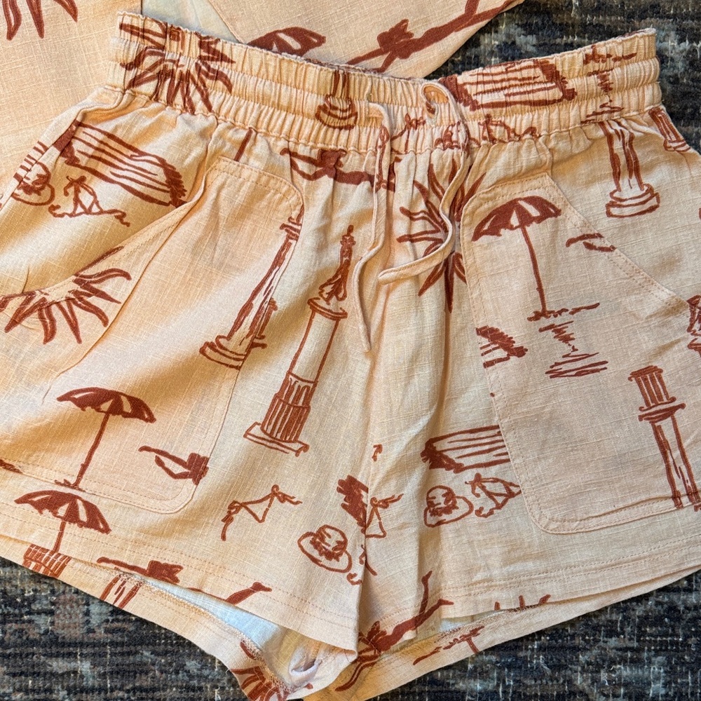 VRG GRL Ryder Shorts in Skyros Print